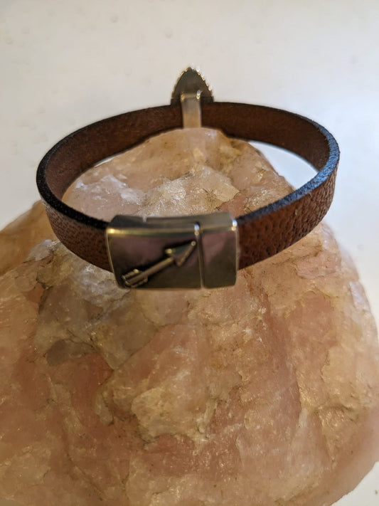 Leather Bracelet with Arrow Clasp and Carnelian Slider
